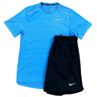 NIKE UNIVERSITY BLUE 1.0 MILER SET - T-SHIRT / SHORTS